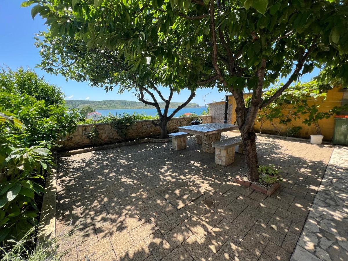 Casa Mare Rtina Garten Zwei Baeder Eg 외부 사진